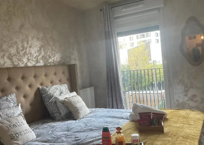 Tres Belle Maison De Feriehus *
