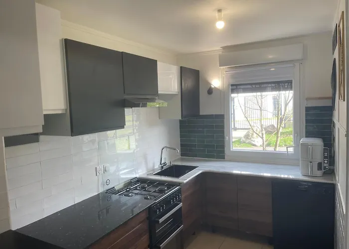 Tres Belle Maison De Feriehus